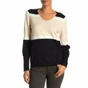 Devotion By Cyrus Sweater Top Size S Colorblock Pullover Black Cream NEW Tag B41